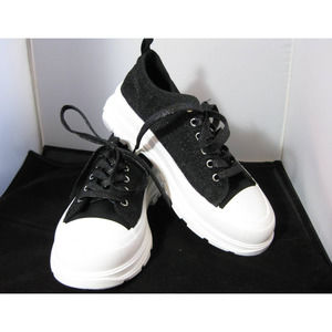 NWB Womens True Religion Lace Up Black Sparkling Chunky Sole Shoes Size: 7.5